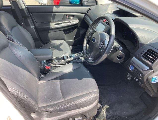 Hybrid 2.0i -L EyeSight 4WD