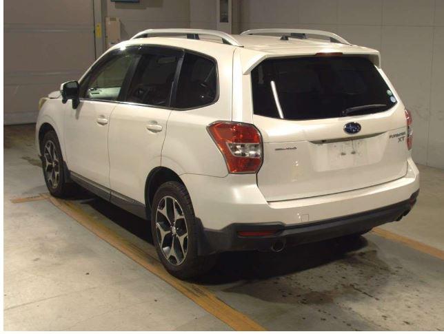 2.0XT EyeSight